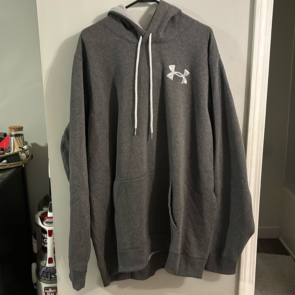 Under Armour Hooded Sweatshirt
